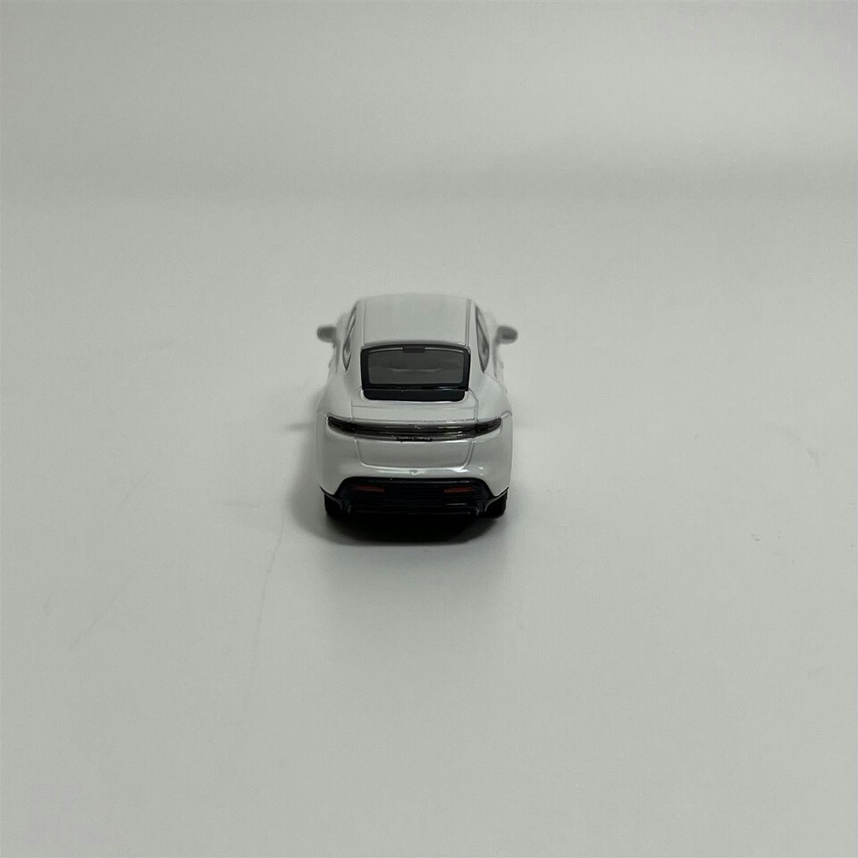 image 1 of Porsche Taycan Turbo S 2019 White Metallic 1:87 Minichamps 870068400