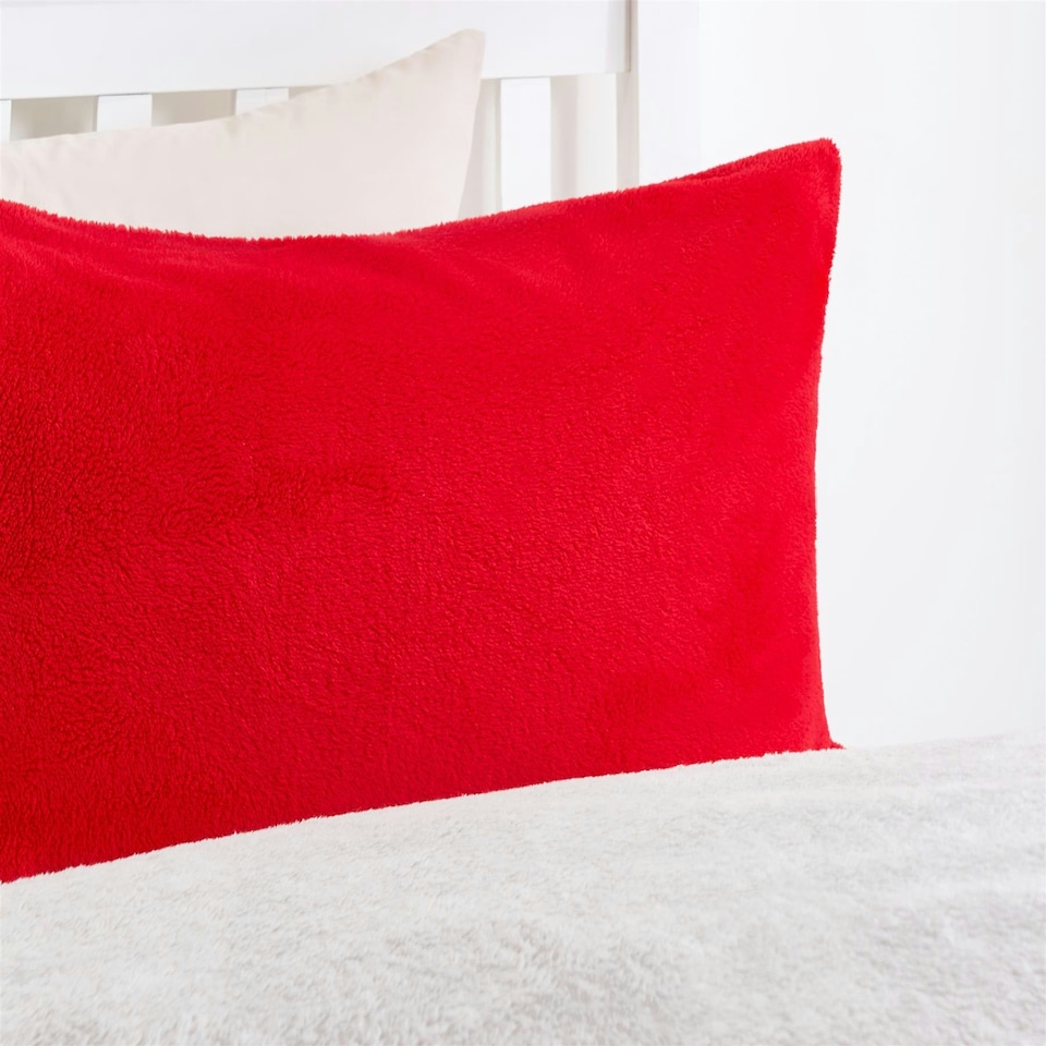 image 1 of OHS Luxury Teddy Fleece Reversible Duvet Cover and Pillowcase Bedding Set Multi | Red/Grey | Double