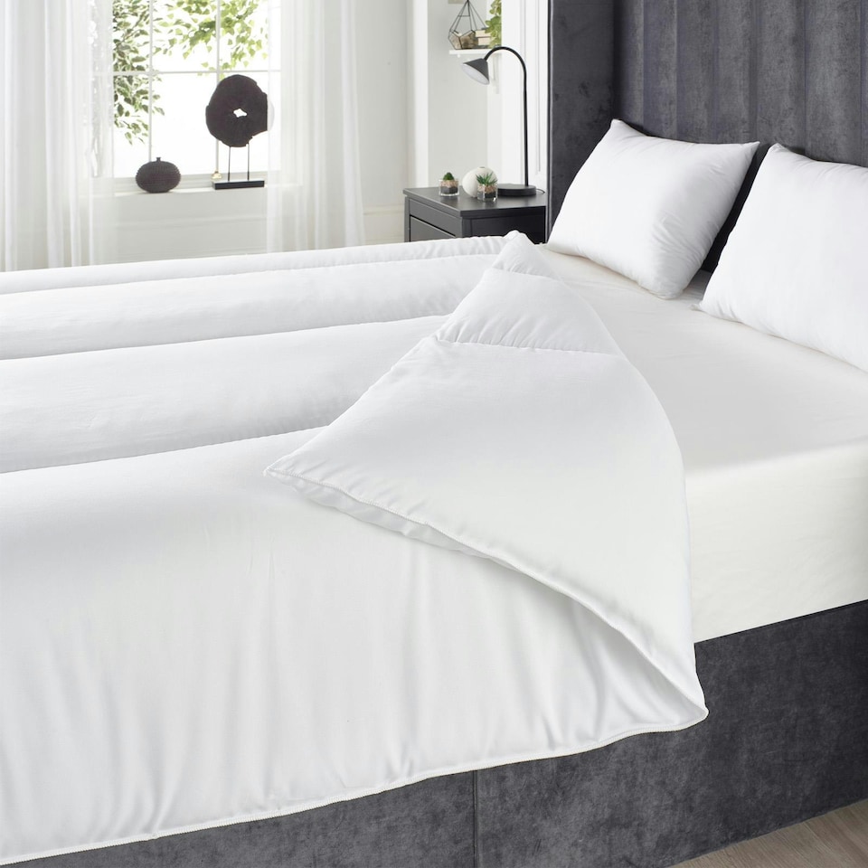 image 1 of OHS Anti-Allergy Soft Filled 10.5 Tog Quilted Duvet, King - White