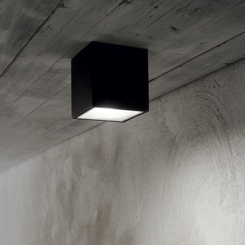 image 1 of Techo Outdoor Large Surface Mounted Downlight White IP54, GU10
