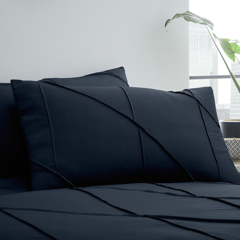 image 1 of Serene Dart Duvet Cover Set Navy
