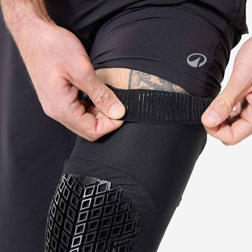 image 1 of Decathlon All-Mountain and Enduro Light D3O® MTB Knee Pads