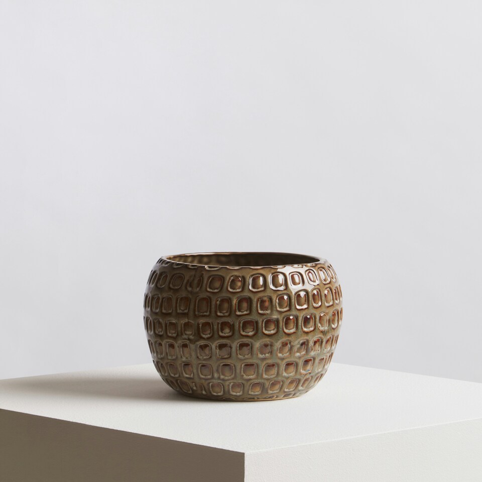 image 1 of Interiors by Premier Large Ceramic Planter, Modern Textured Green Stoneware Planter for Home Decor, Flower Pots For Indoor Plants Cream
