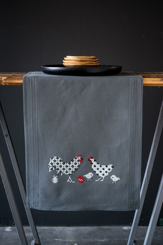 Vervaco Embroidery Kit Table Runner Rooster and Chicken