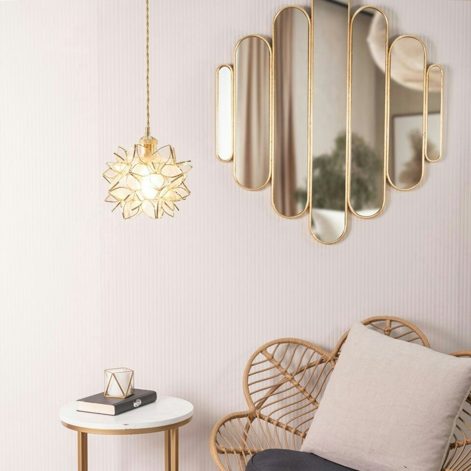 image 1 of ValueLights Reine Glass Flower Ceiling Light Shade / Table Lampshade - Clear