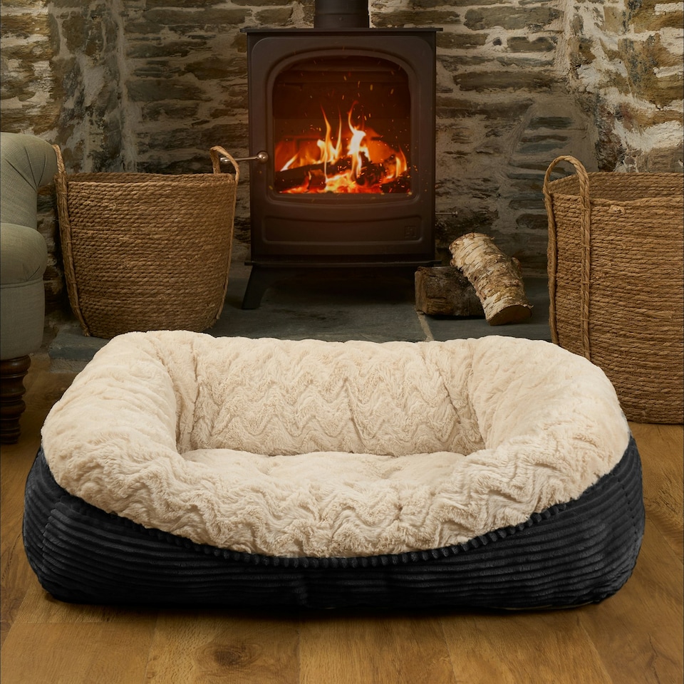 image 1 of OHS Pet Bed Cushion Dog Cat Ribbed Soft Plump Plush Cosy Fleece Large Multi | Black and Cream | L