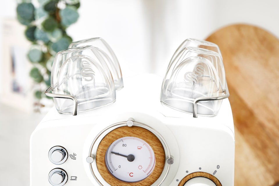 image 1 of Pump Espresso Coffee Machine Nordic Cotton White