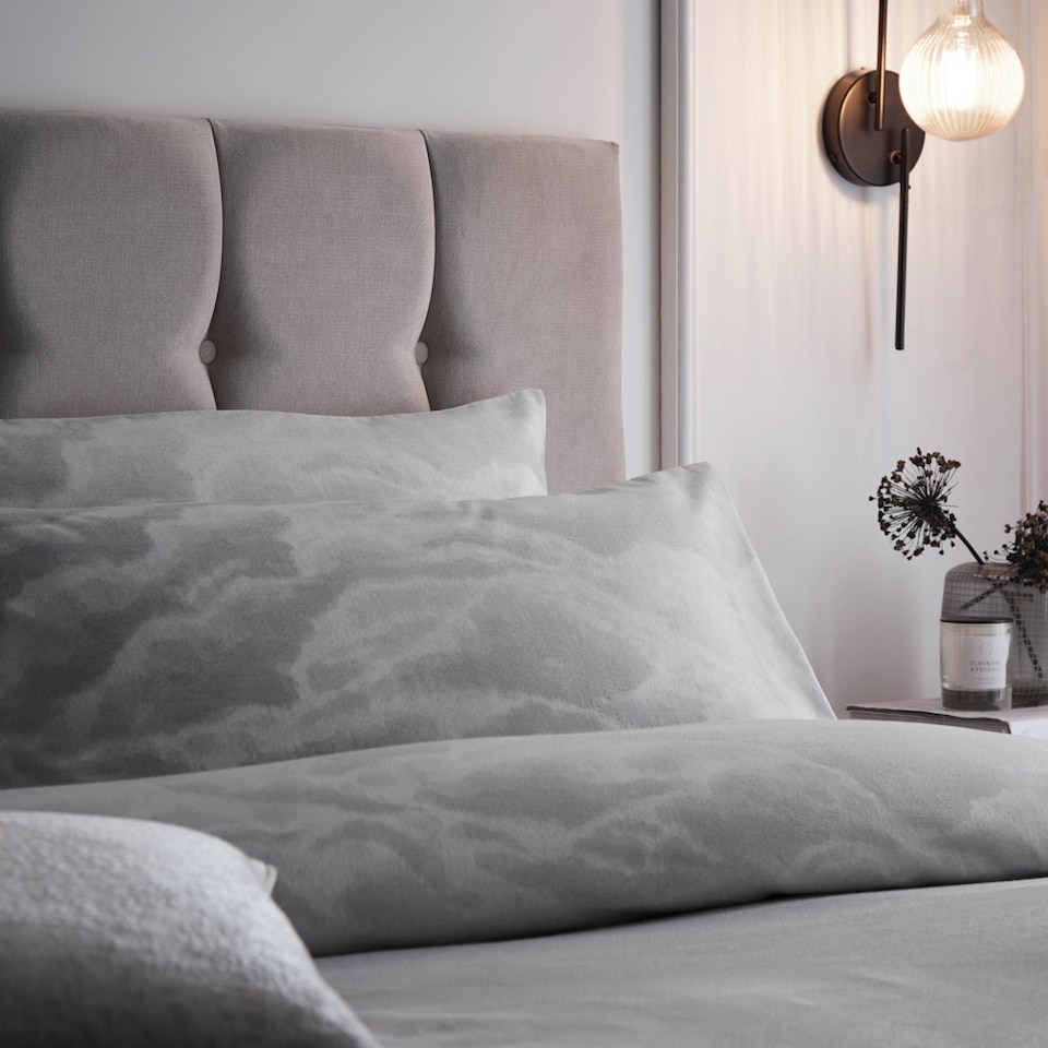 image 1 of Paoletti Ellora Jaqcuard Duvet Cover Set | Silver | Silver | Super King | 1