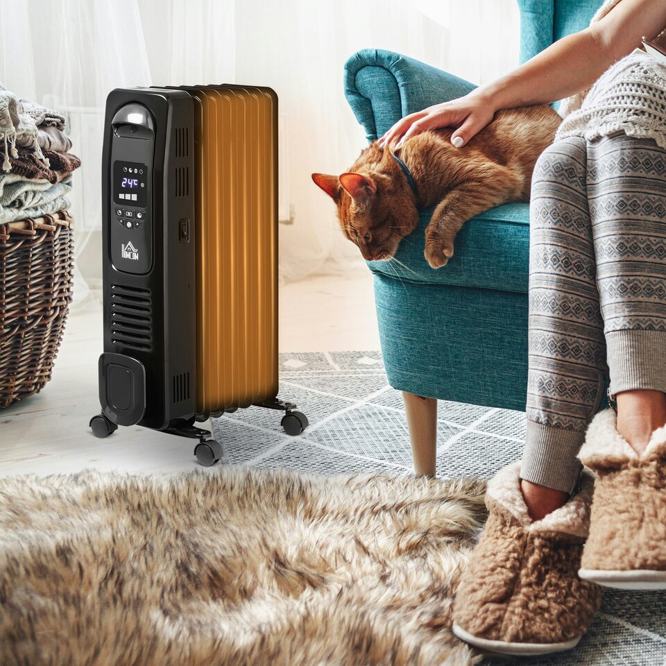 image 1 of HOMCOM Oil Filled Radiator Space Heater W/3 Heat Settings & Remote Control Black