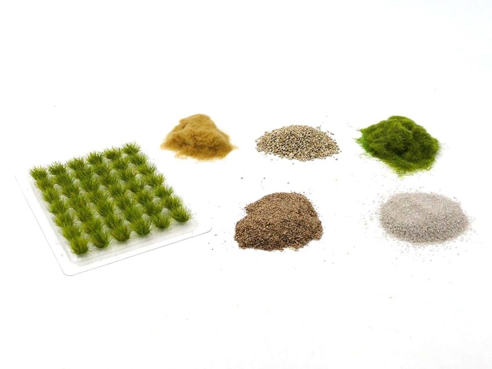 image 1 of Gaugemaster Scenics Countryside Scenery Starter Set