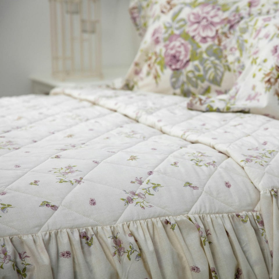 image 1 of Belledorm Rose Boutique Fitted Bedspread - Ivory/Pink/Green - Kingsize
