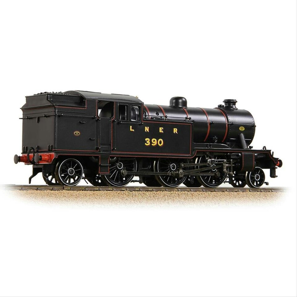 image 1 of Bachmann V3 Tank 390 LNER Lined Black
