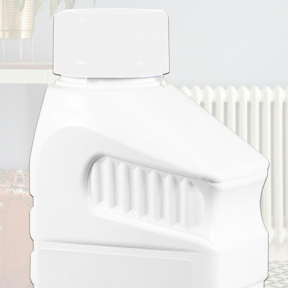 image 1 of SPARES2GO Central Heating Leak Sealer Concentrate Radiator Boiler Pipe Seal Liquid (500ml Bottle)