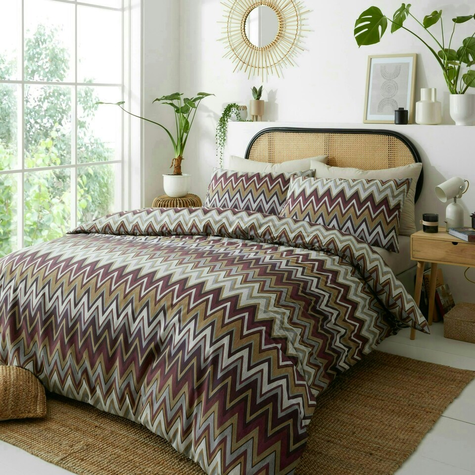 image 1 of Portfolio Home Tyler Zig Zag Geometric Bedding Duvet Cover Set Purple | Single