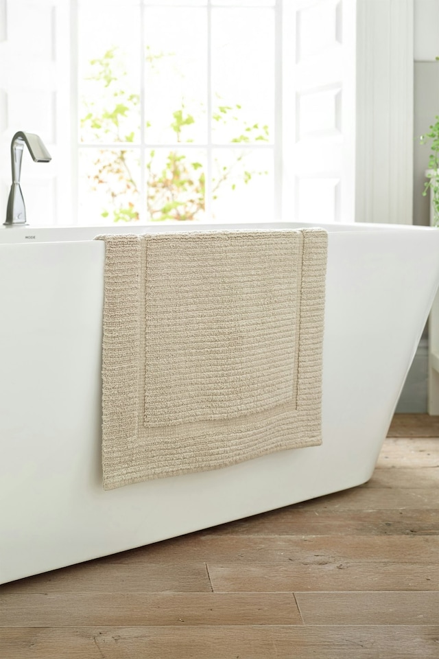 image 1 of Quik Dri 1500gsm Bath Mat 50x80cm – Everday Absorbent Bathroom Mat | Blue | Sapphire | 50 x 80cm