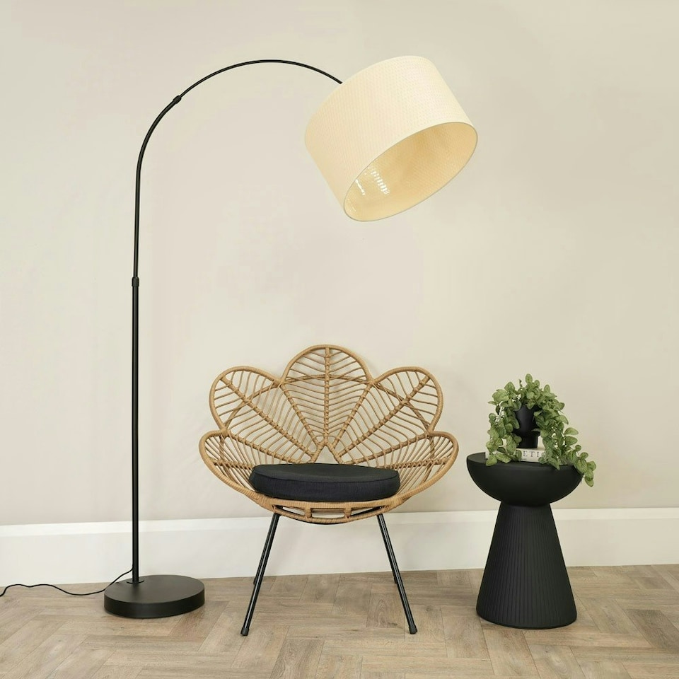 image 1 of ValueLights Louis Black Arched Curved Floor Lamp with Ochre Woven Drum Lamp Shade Cream