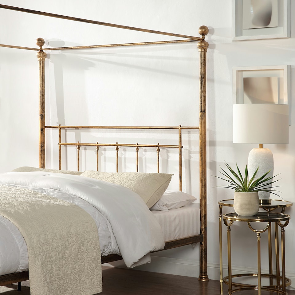 image 1 of Welwyn Vintage Victorian 4 Poster Antique Brass Metal Bed Frame (Double)