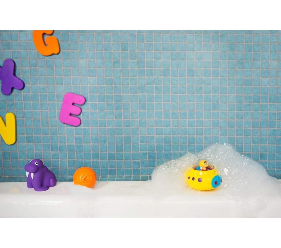 image 1 of Munchkin Undersea Explorer Bath Toy Interactive Toddler Children Essentials