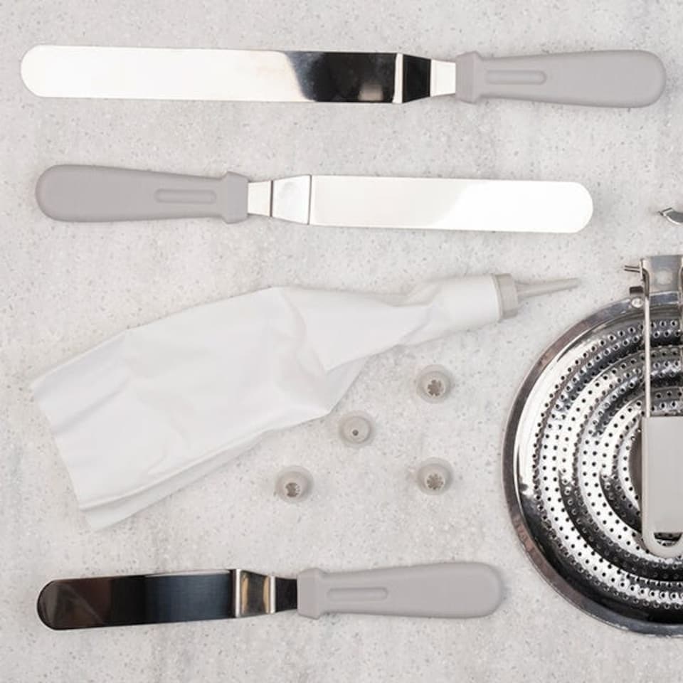 image 1 of Just The Thing Icing Bag With 5 Nozzles