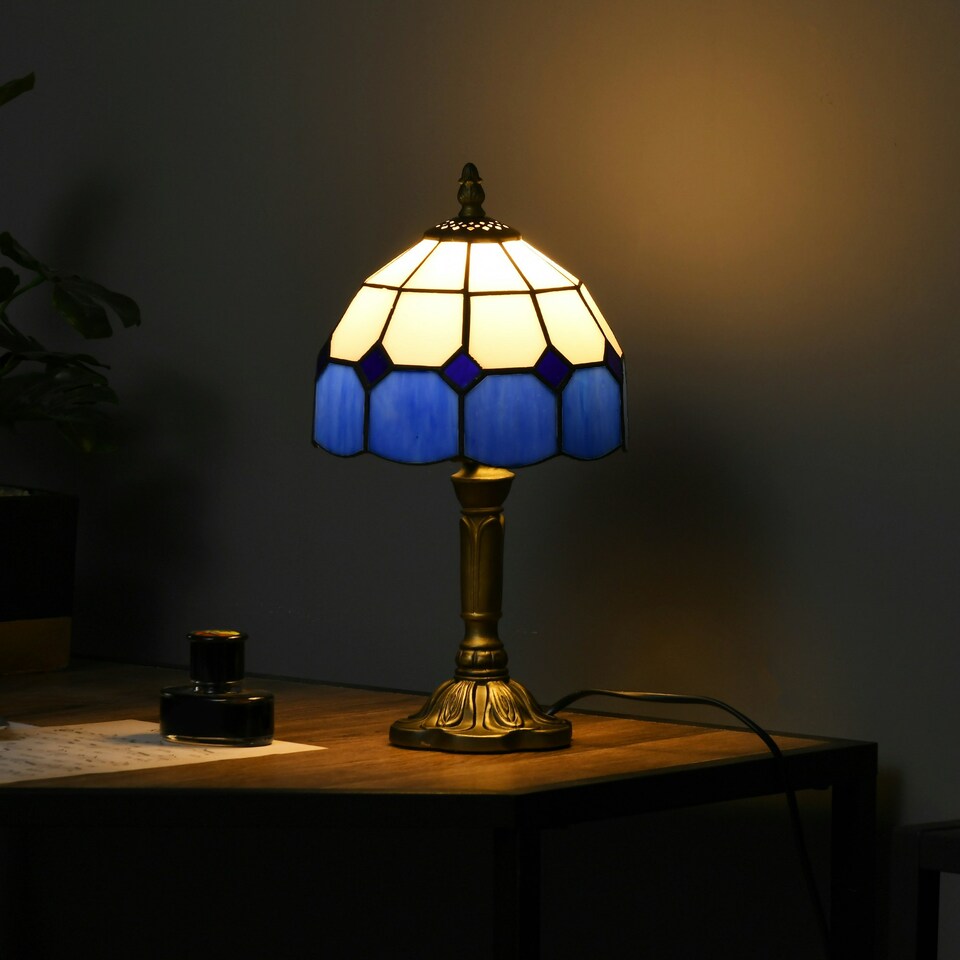 image 1 of HOMCOM Antique Table Lamp, for Bedroom Bedside, Bulb not Included, Blue