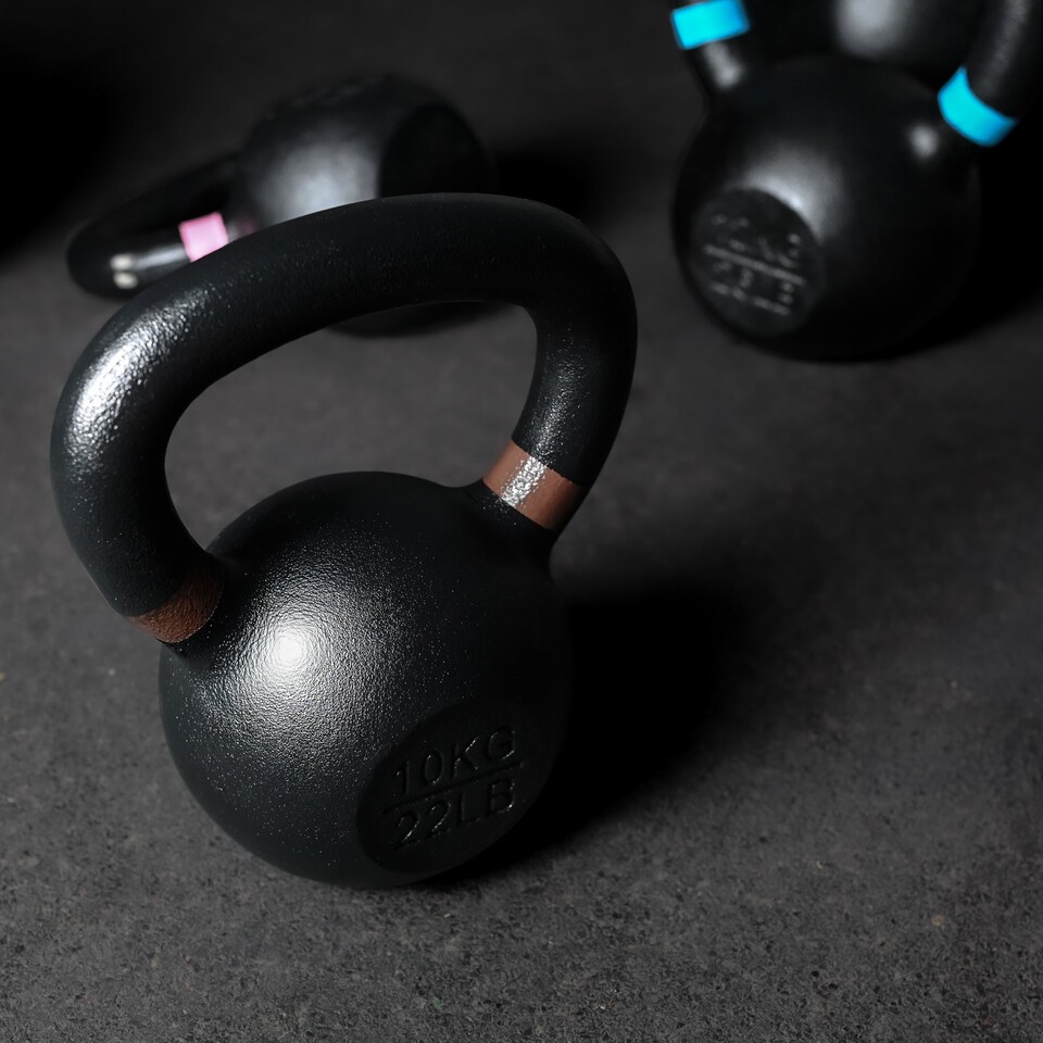 image 1 of GYM SETS Cast Iron Kettlebells- (4kg-6kg-8kg-12kg-16kg Kettlebell Set)