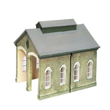 Hornby TT:120 Engine Shed (Pre-Built)