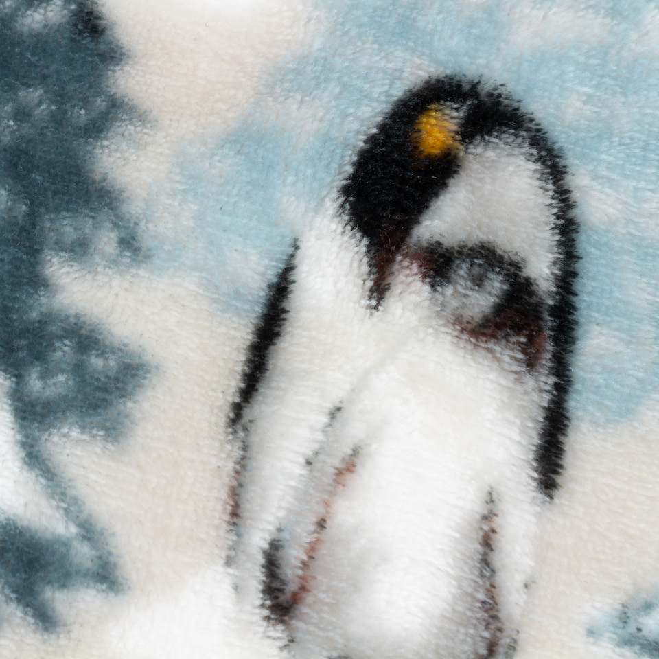 image 1 of Furn Arcticus Christmas Fleece Throw