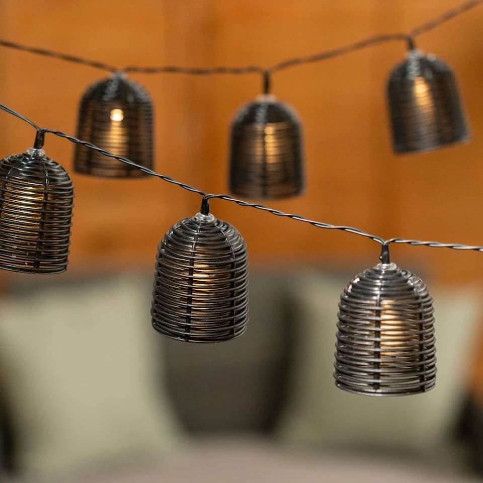 image 1 of ValueLights Black Lobster Pot Outdoor Solar String Lights