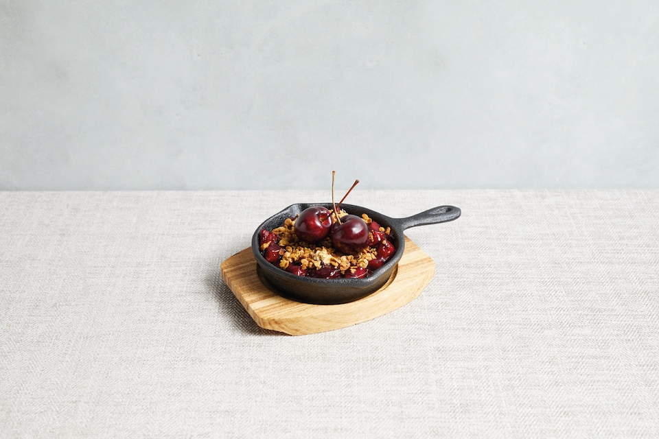 image 1 of Artesà Cast Iron Mini Frying Pan with Board, 11cm