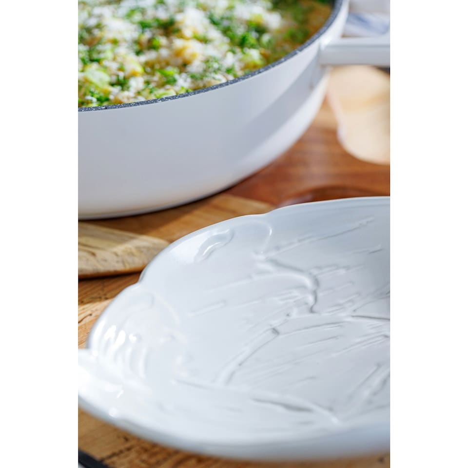 image 1 of Mikasa Serving Dish Cream Stoneware Artichoke 23cm | White