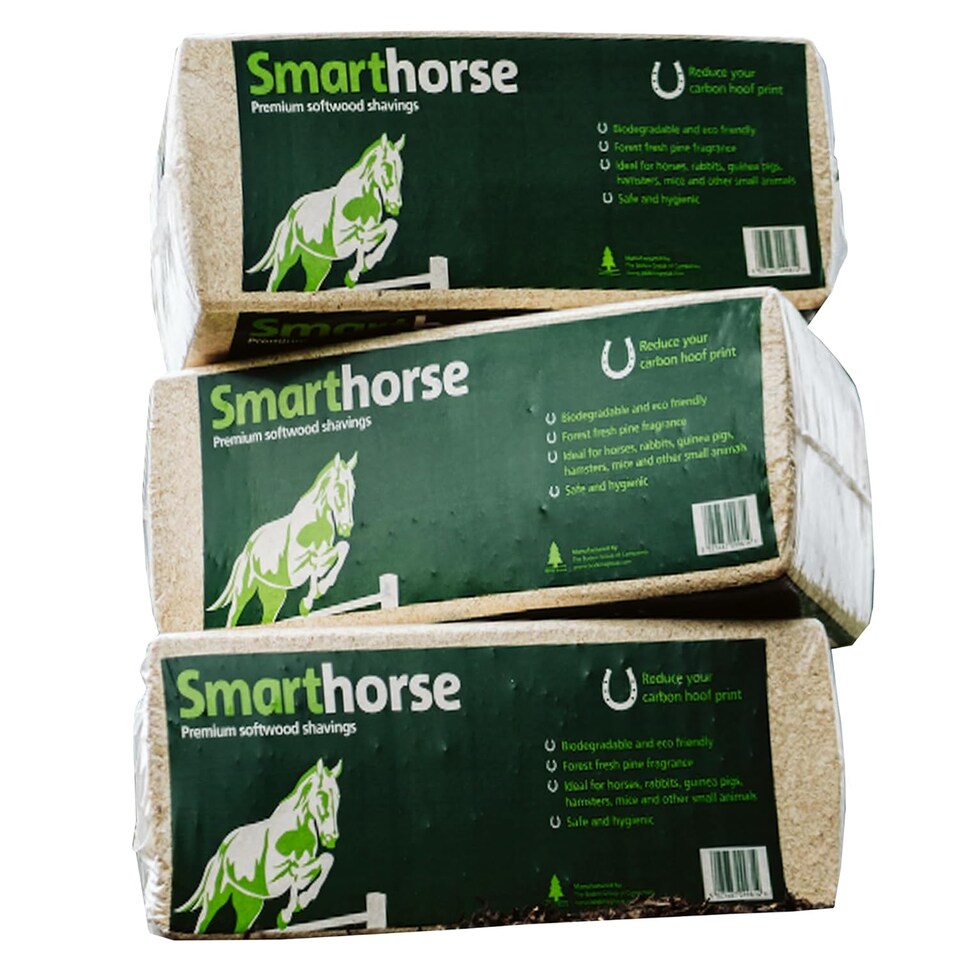 image 1 of 2 x 20kg Kiln Dried Softwood Horse Shavings Premium Soft Chip Bedding
