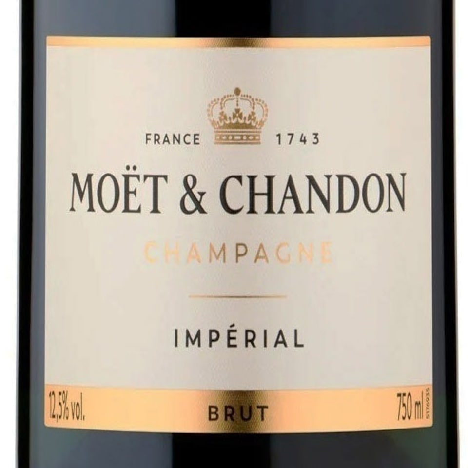 image 1 of Moet & Chandon Brut Imperial Champagne & Truffles, Wooden Box 75cl 12.5% abv