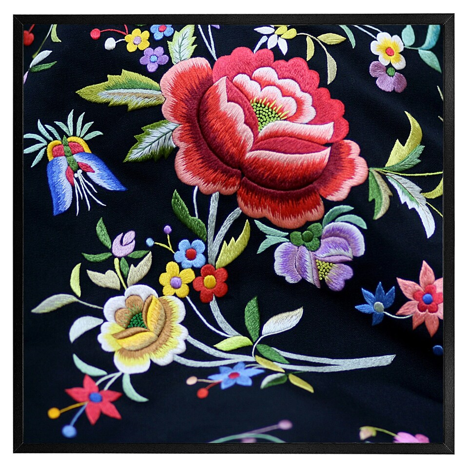 image 1 of Vibrant flowers (Picutre Frame) White | XL