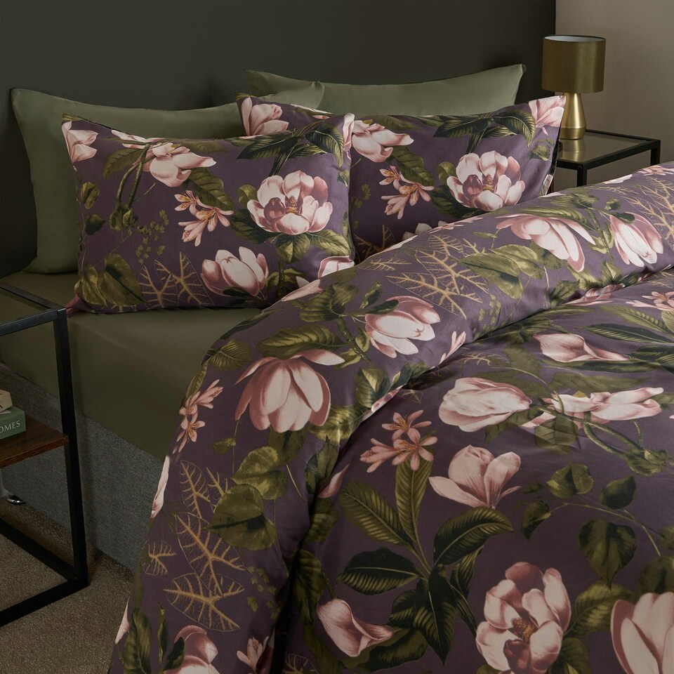 image 1 of OHS Floral Print Reversible Duvet Cover and Pillowcase Bedding Set, King - Mauve