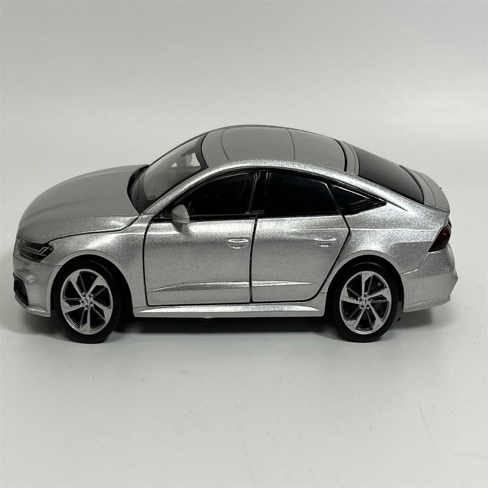 image 1 of Audi A7 Silver LHD Light and Sound 1:32 Scale Tayumo 32140018