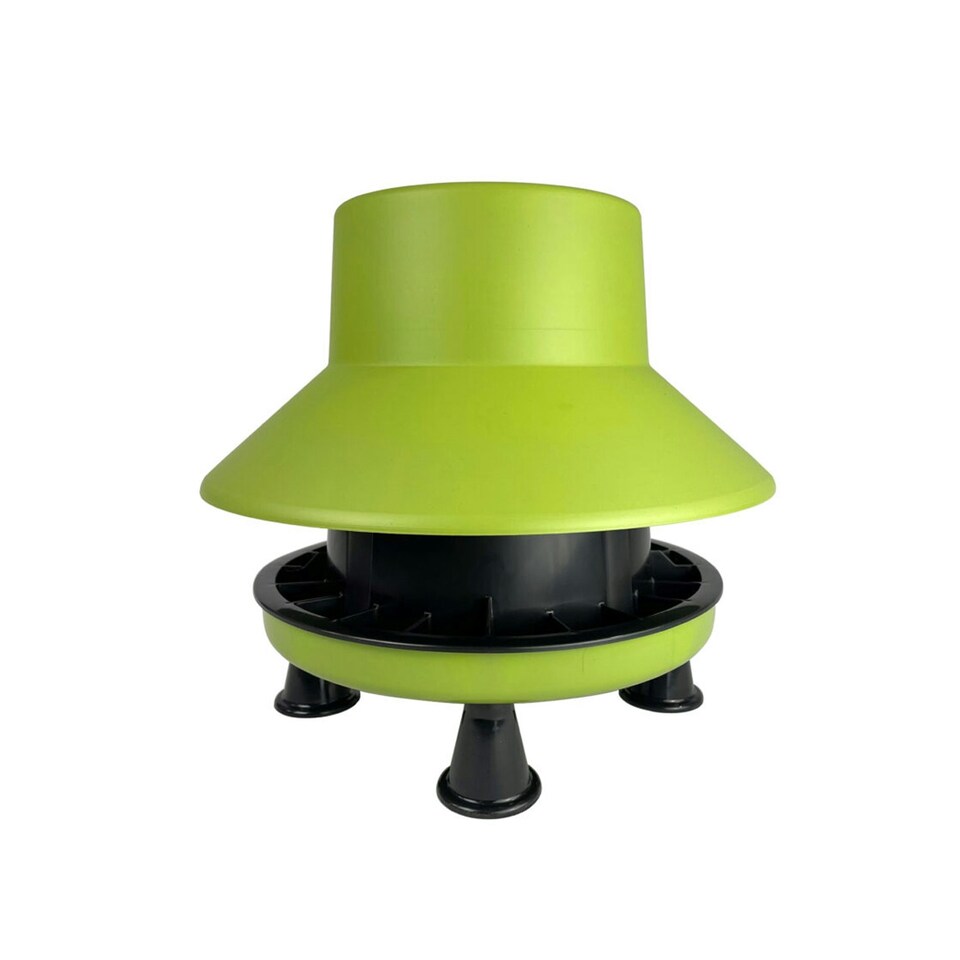 Bec Feeders Blenheim Recycled Poultry Feeder - Green/Black - 6kg