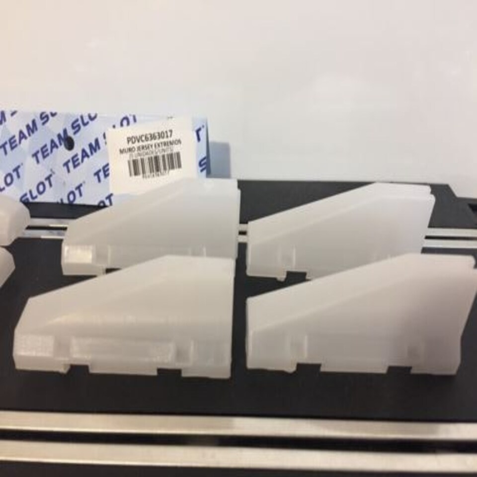 image 1 of Team Slot 63017 Unpainted - Double Sided Tapering Wall x 5 Pairs