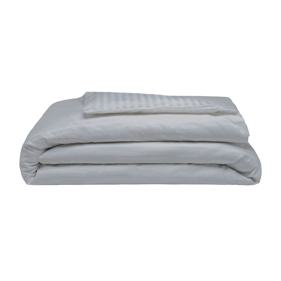 image 1 of Belledorm 540 Thread Count Satin Stripe Duvet Cover Set - Platinum - Double