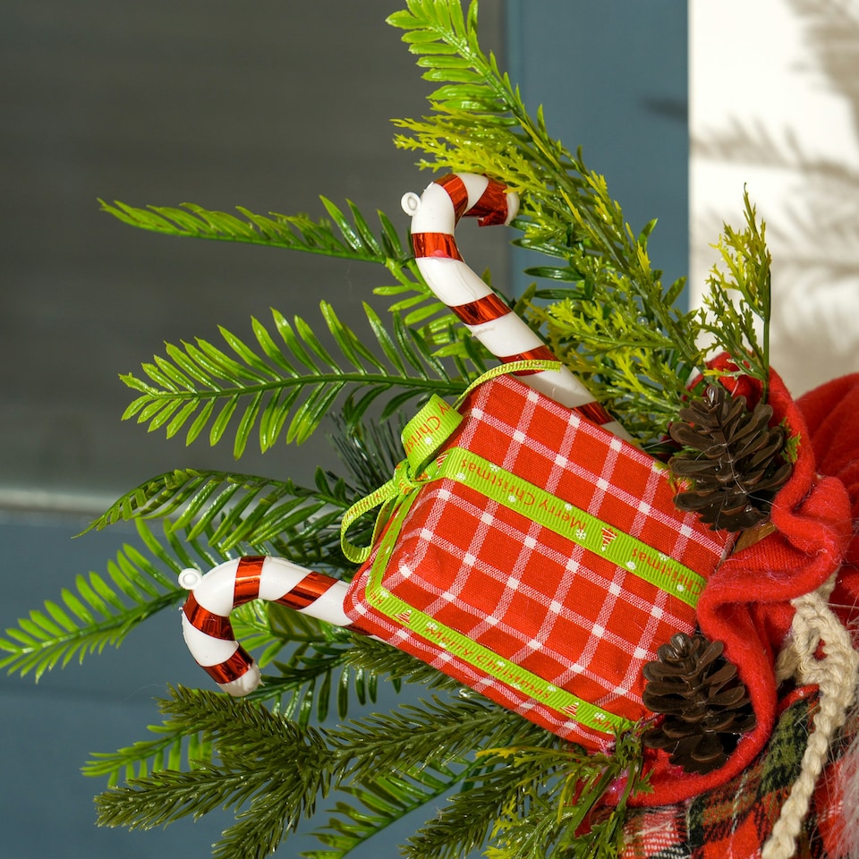 image 1 of HOMCOM 133cm Animated Santa Claus w/ Sound Activated Festive Music for Party