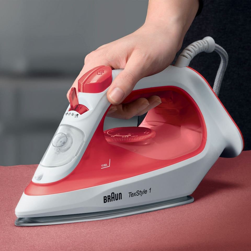 image 1 of Braun 1900W Texstyle 1 Steam Iron, Red