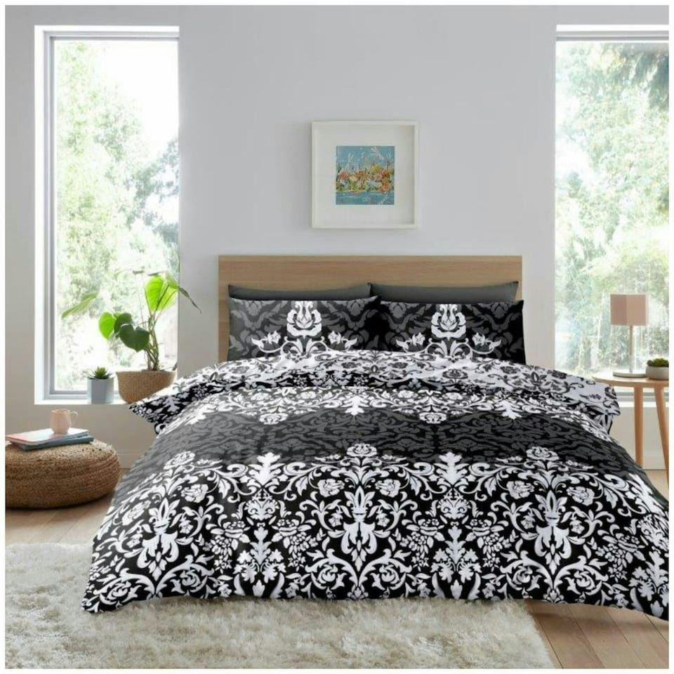 image 1 of VELVETIO Casablanca Damask Complete Duvet Cover Set with Fitted Sheet Soft Printed Bedding Bedset Black | King