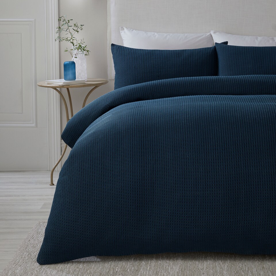 image 1 of Serene Lindly Duvet Cover Set Navy