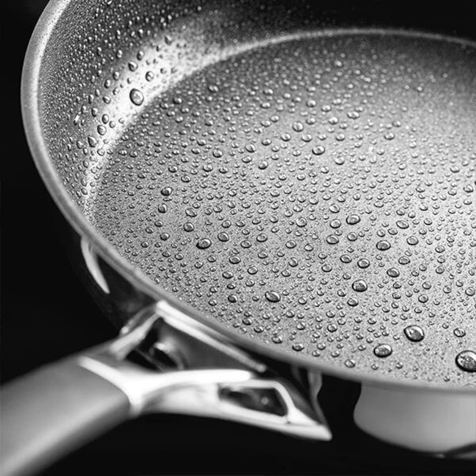 image 1 of Stellar 5000 Induction Flow 30cm Non-Stick Frypan
