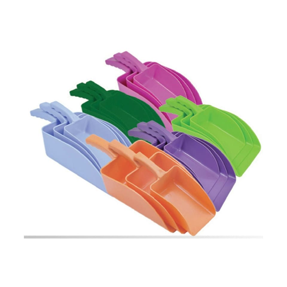 Harold Moore Feed Scoop - Green - Small