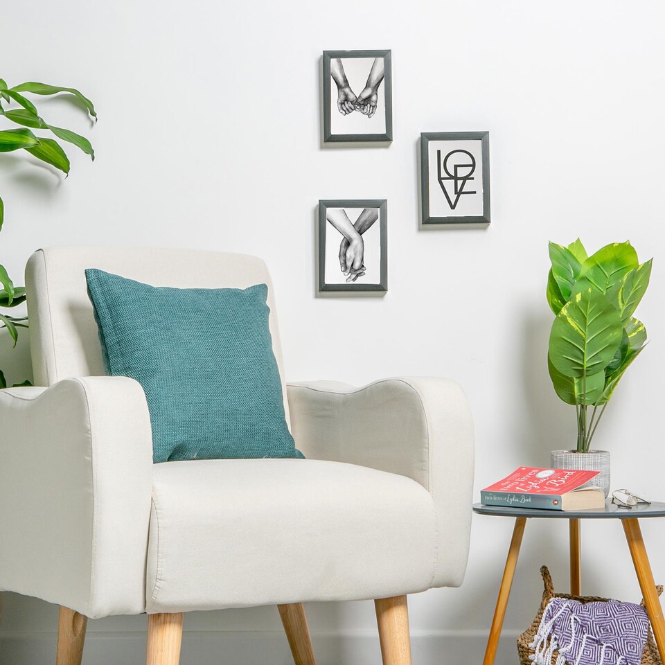 image 1 of Nicola Spring 5 x 7" Photo Frame - Black - 3D Photo Frame Picture Frame Box Portrait Display Case (20 x 15cm)