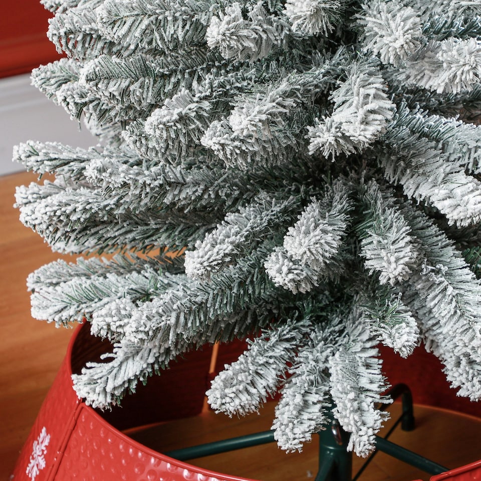 image 1 of HOMCOM 6 Foot Artificial Pencil Christmas Tree with Snow Flocked Tips, White