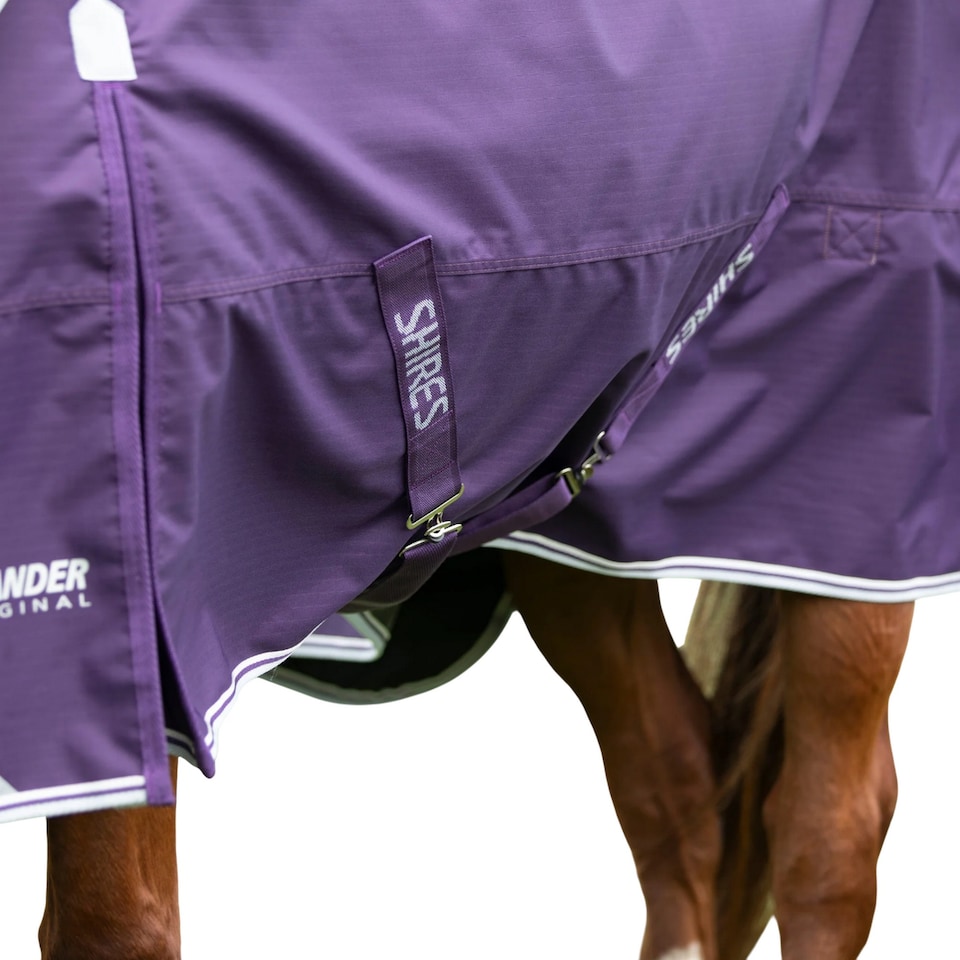 image 1 of Shires Highlander Original 100 Turnout Rug | Purple | Size: 7ft 0
Colour: Plum