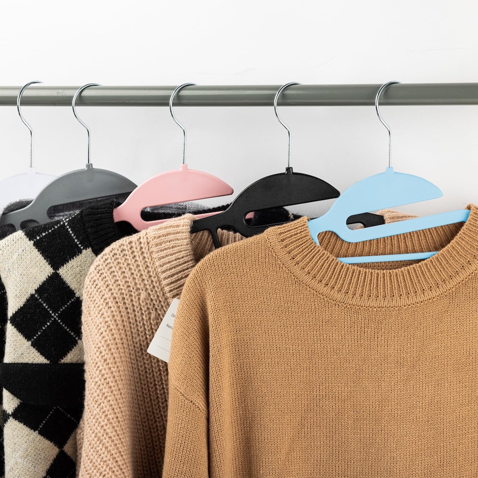image 1 of Keplin Non-Slip Hangers, Durable, Slimline Design for Space Saving with 360 Degree Swivel