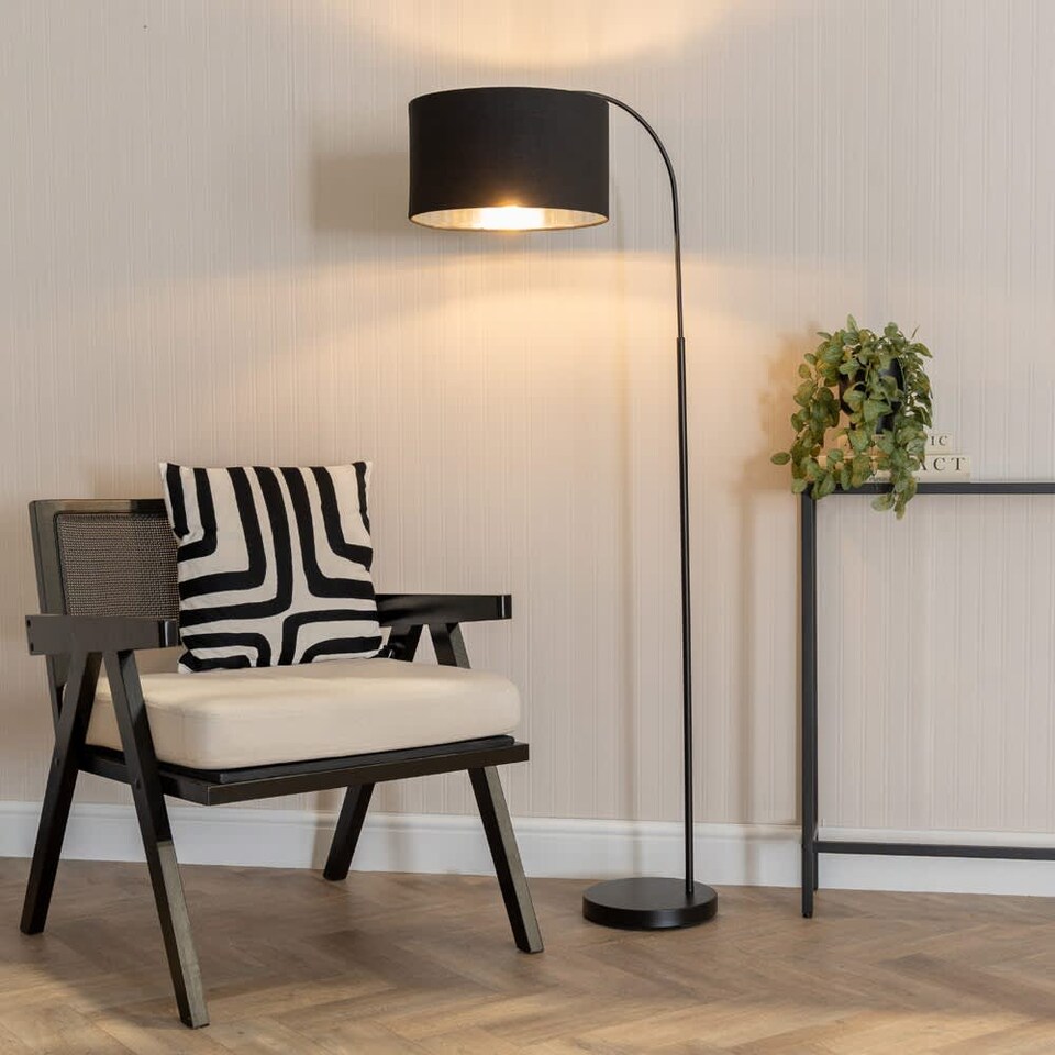 image 1 of ValueLights Curva Black Arched Floor Lamp Black Velvet Chrome Shade | Black