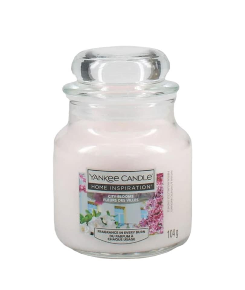 image 1 of Yankee Candle  Home Inspiration City Blooms 104 g